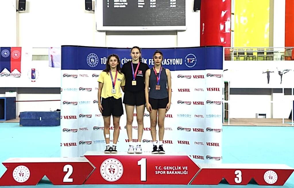 buyuk-kadinlar-hiz-parkur-(1)