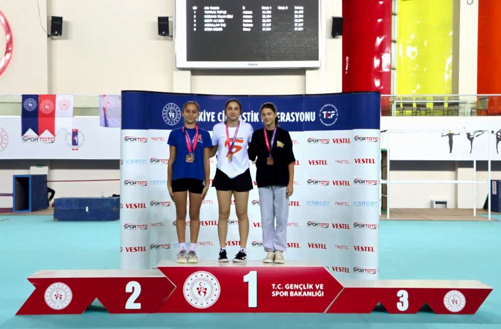 yildiz-kadin-hiz-parkur-(2)